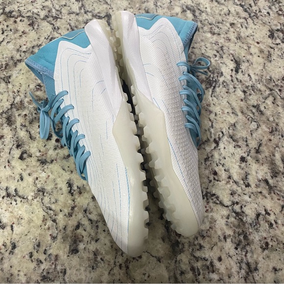 adidas Predator Accuracy.3 TF Soccer Cleats - Picture 4 of 12